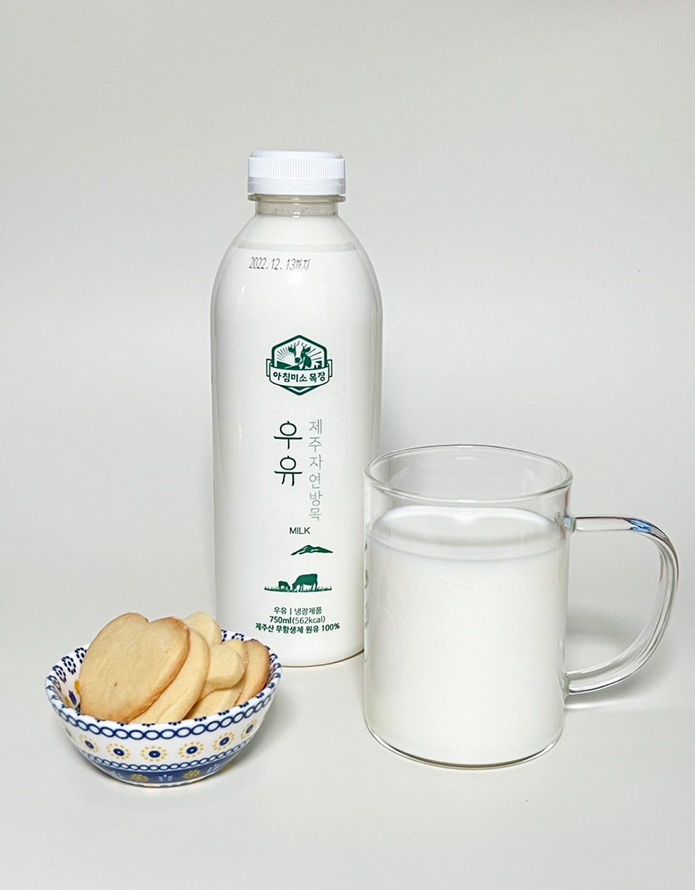 애월아빠들 [아침미소목장] 자연방목 우유 (750ml x 2병)